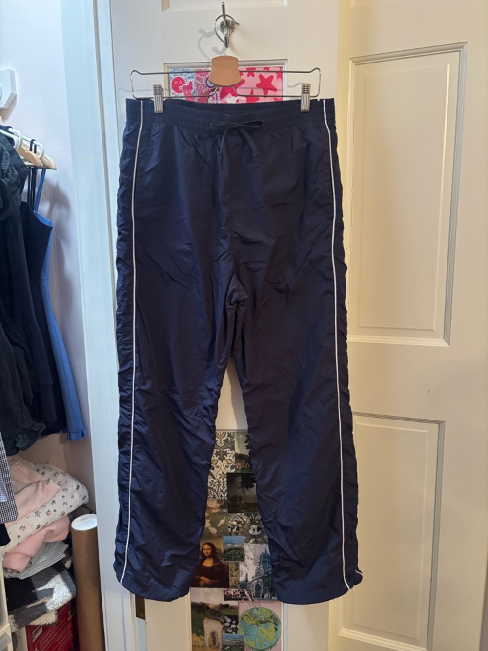 HOLLISTER BAGGY TRACK PANTS